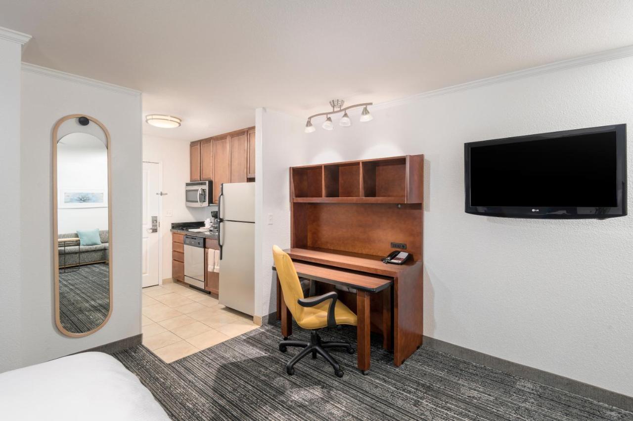 Towneplace Suites By Marriott Tucson Williams Centre Екстериор снимка