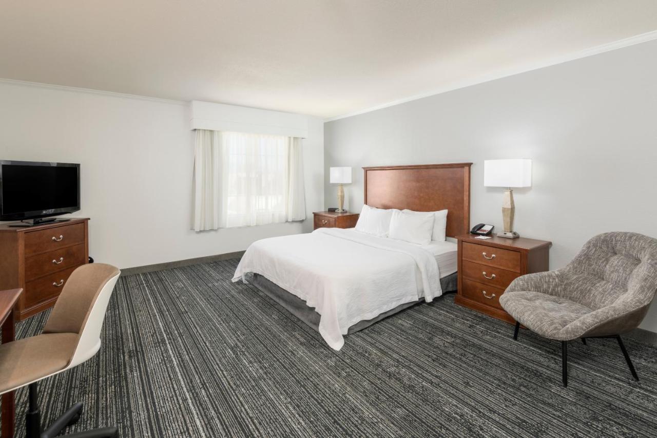 Towneplace Suites By Marriott Tucson Williams Centre Екстериор снимка