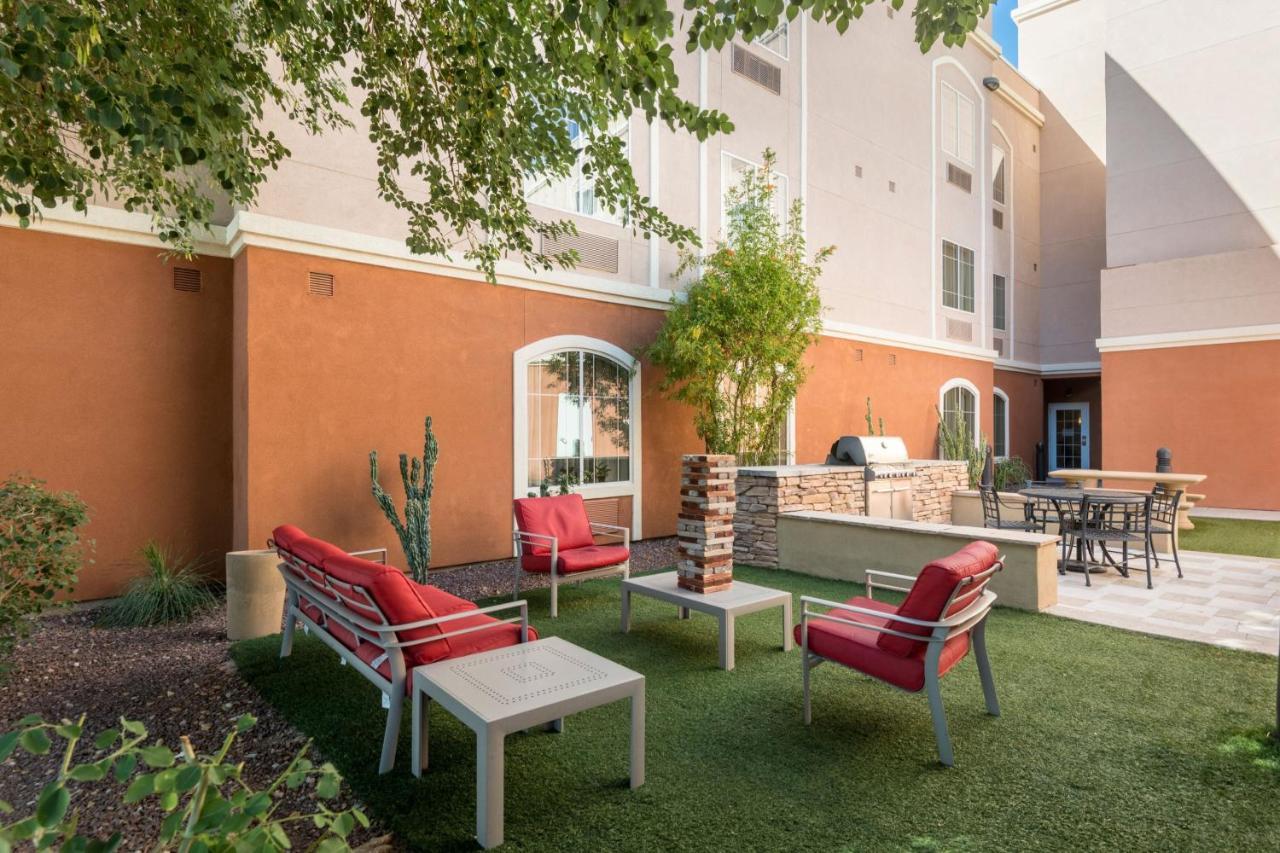 Towneplace Suites By Marriott Tucson Williams Centre Екстериор снимка